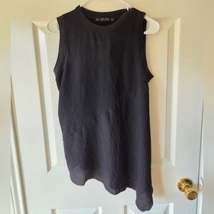 Zara Basic Sleeveless Blouse XS Assymetrical Hemline